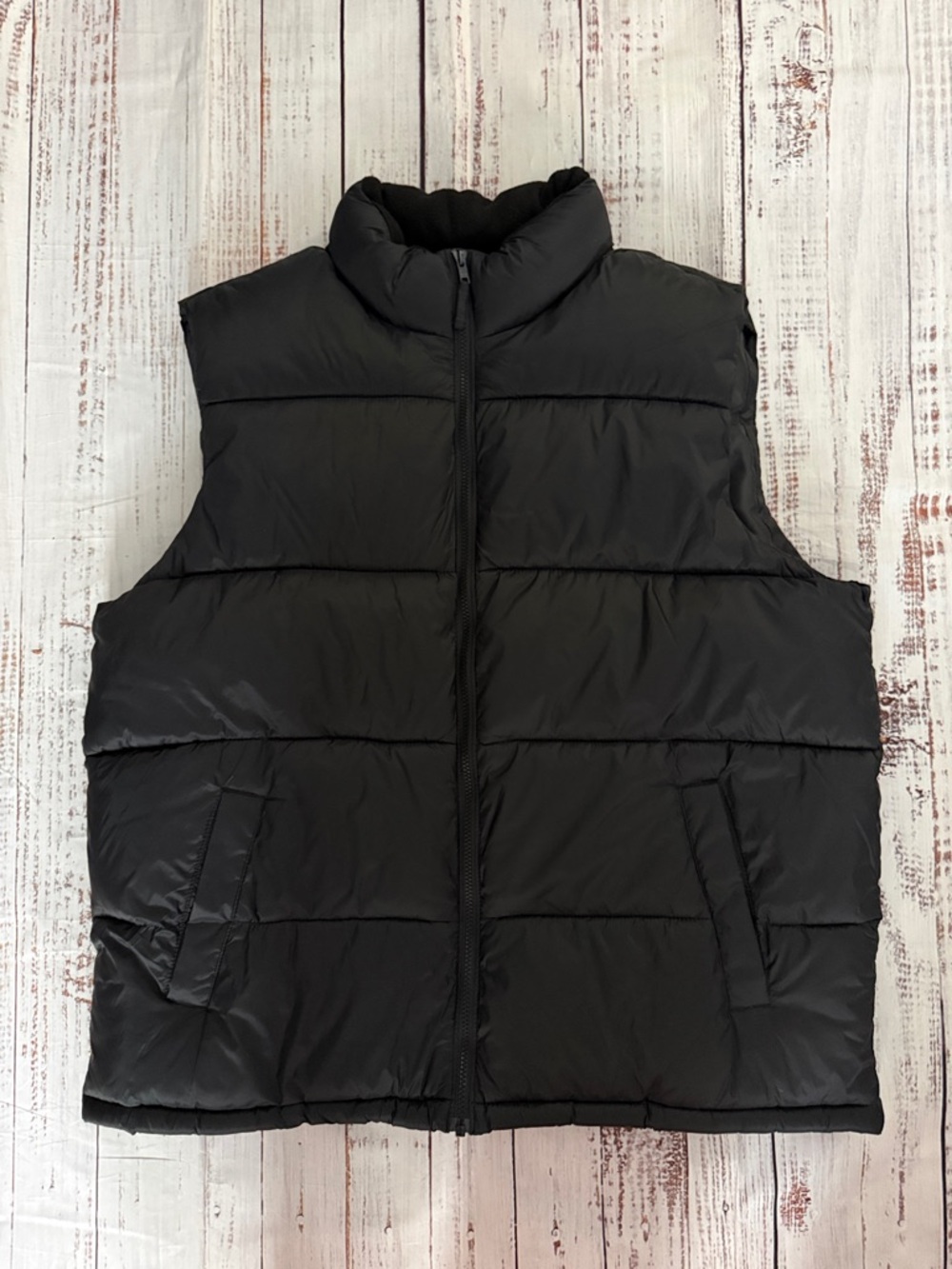 Old Navy Black Quilted Puffer Vest with Zipper Closure XXL - Picture 3 of 12